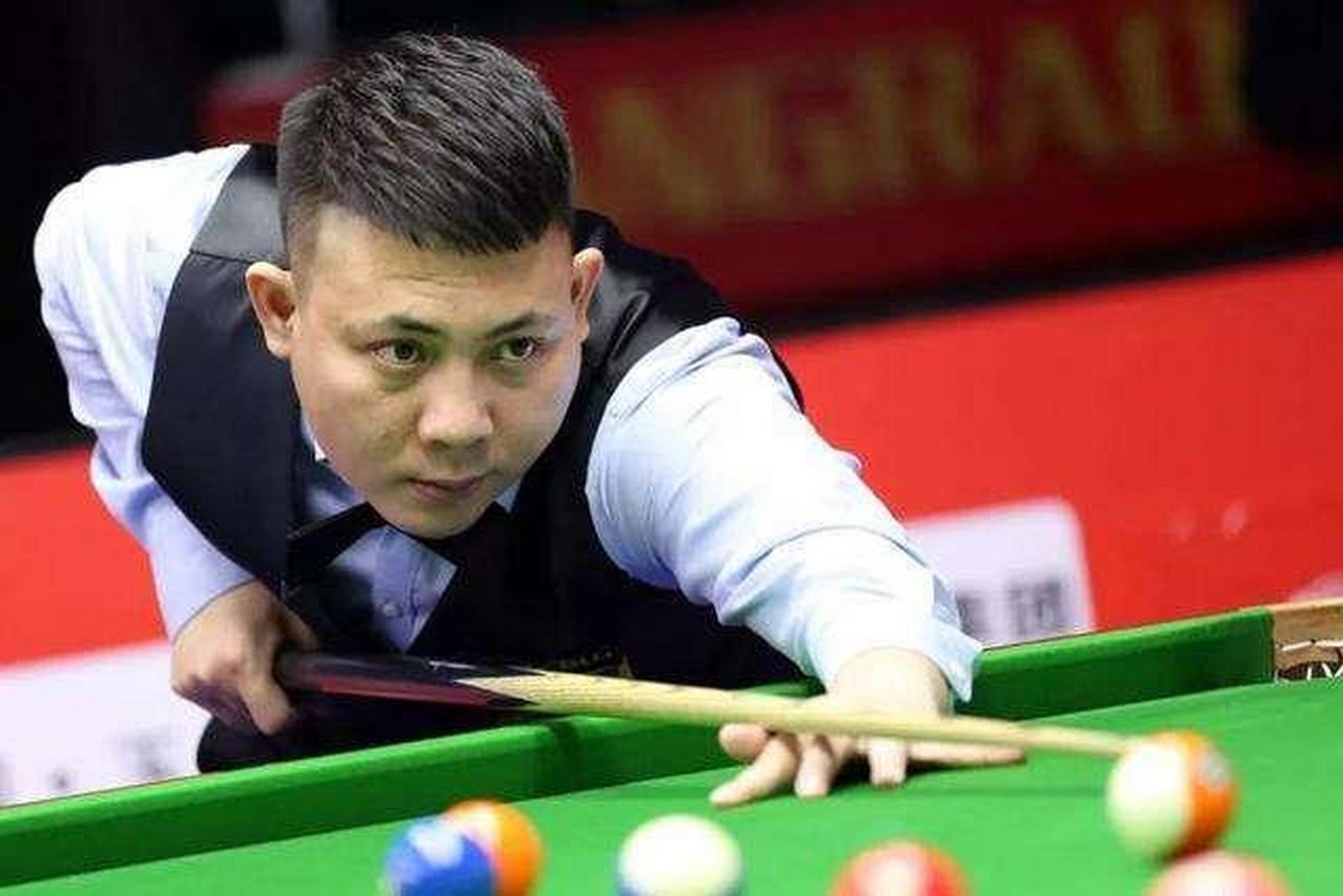 后场球员在 后场球员在