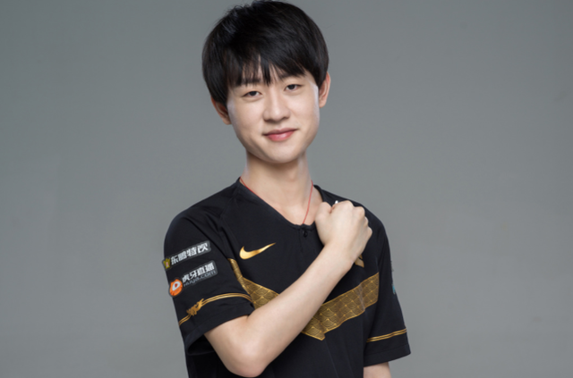 高的篮球智 高的篮球智