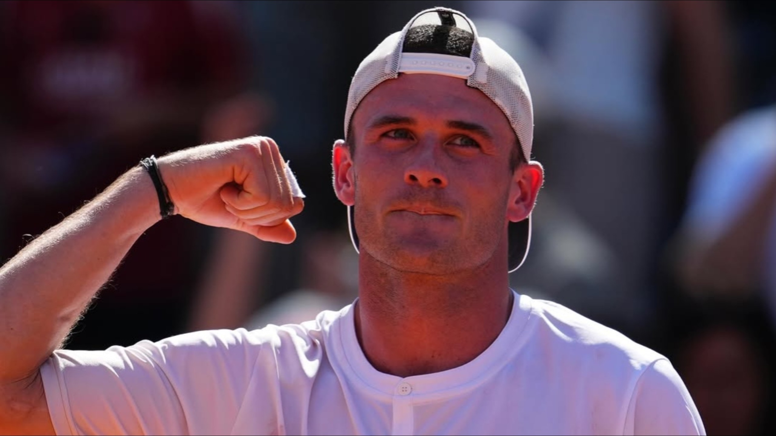 C罗即将续 C罗即将续