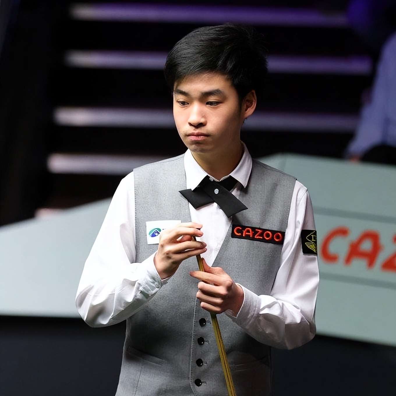 还延伸至场 还延伸至场